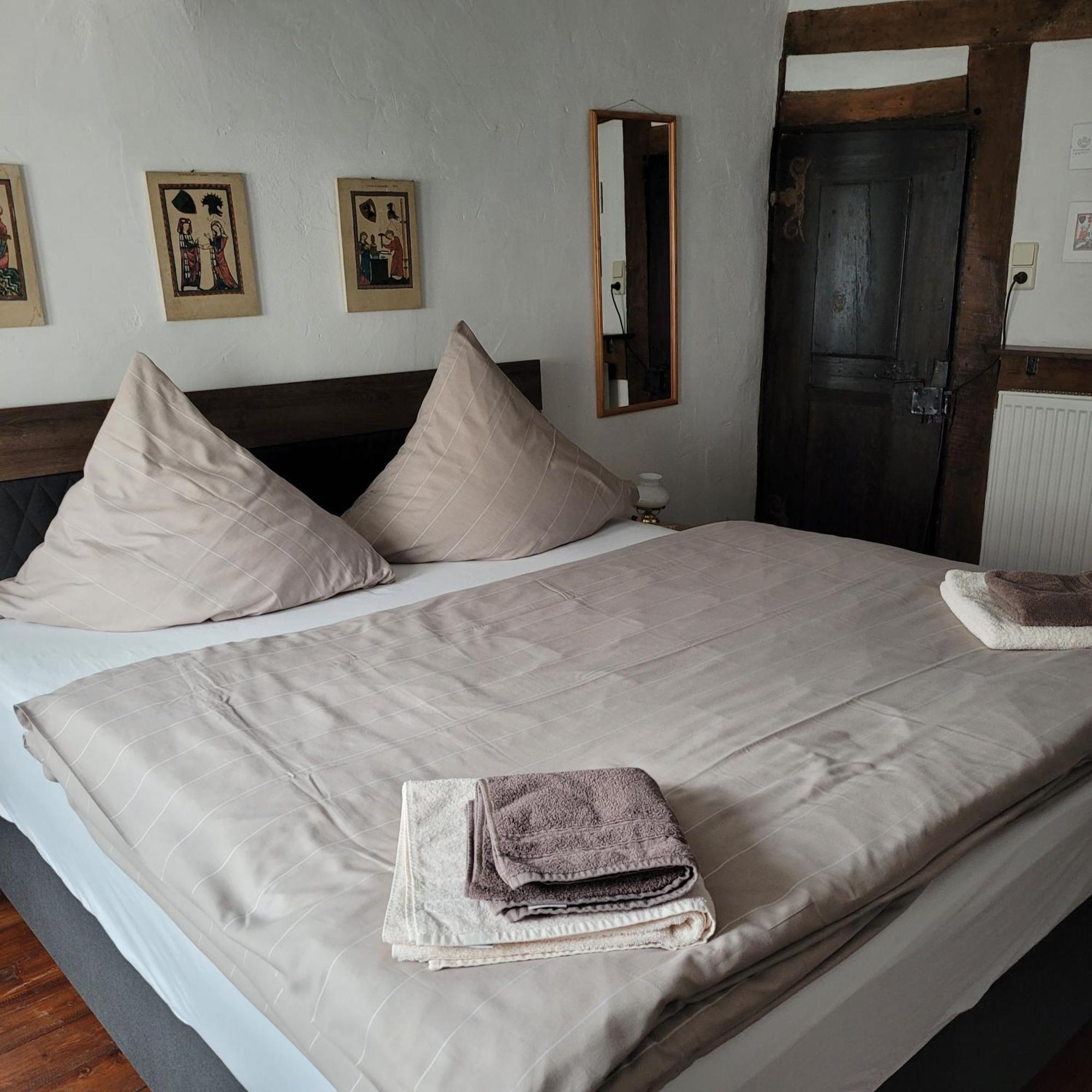 Alter Posthof Lieser Szoba fotó